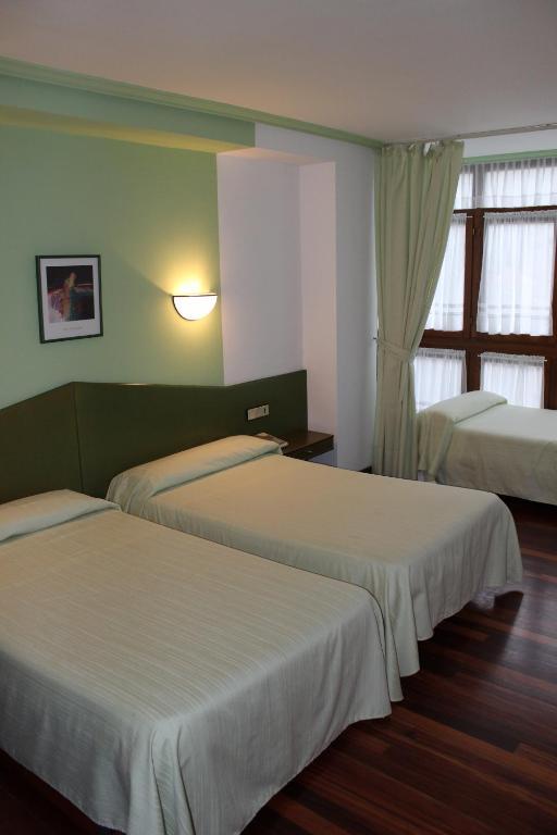 Hotel Sindika Oñate Cameră foto