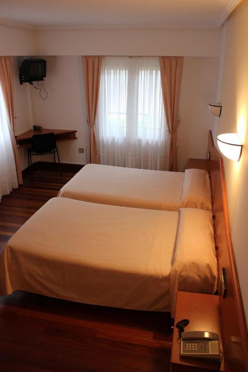 Hotel Sindika Oñate Cameră foto
